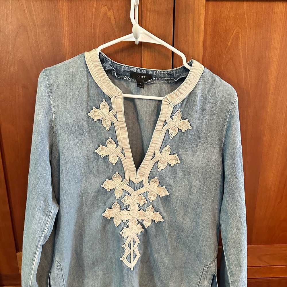 J.Crew Lightweight Tunic top with extraordinary details.  Size Small.